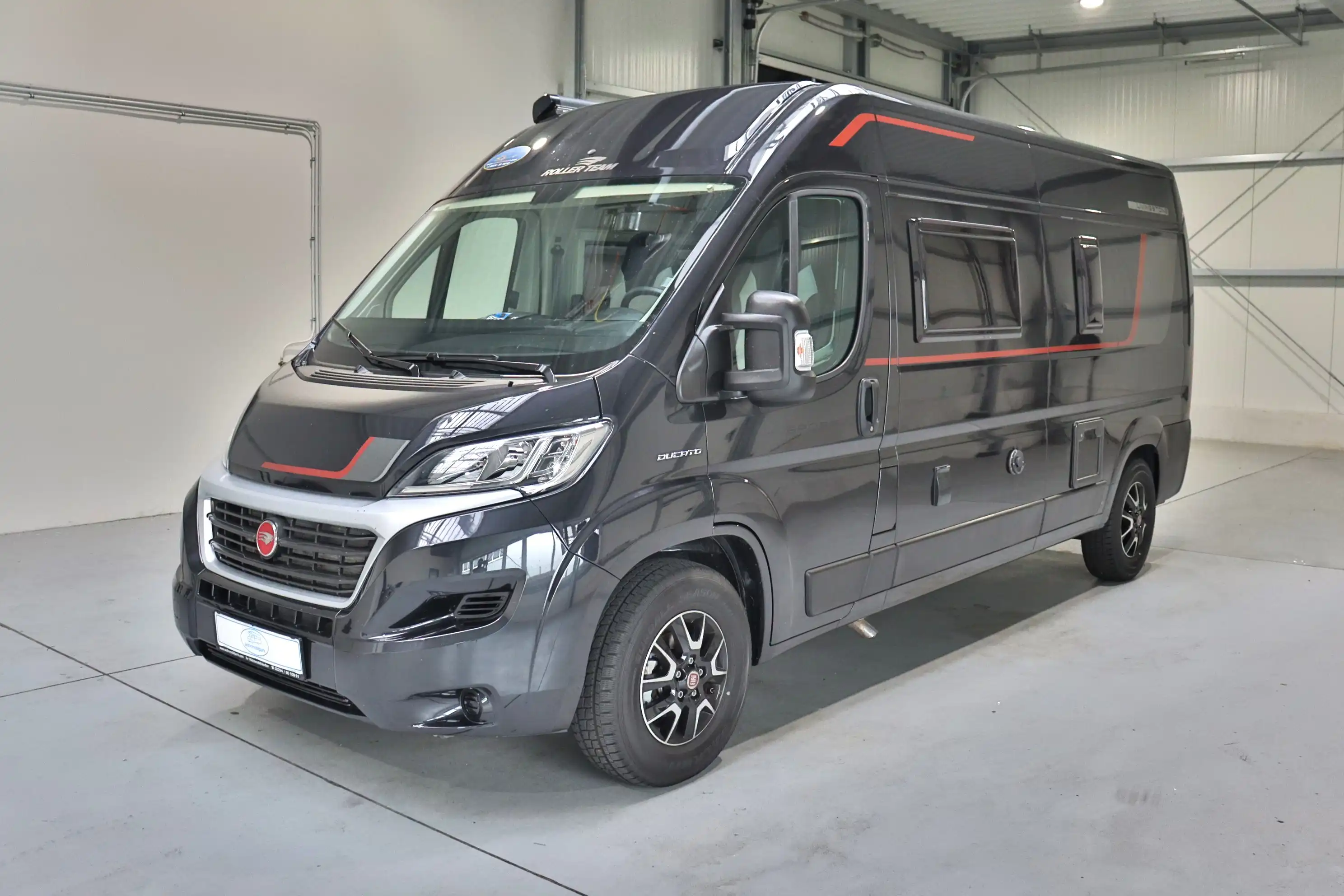 ROLLER TEAM Livingstone 2 Sport beim Wohnmobilpark in Bad Honnef kaufen